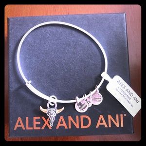 🖤ALEX & ANI🖤Spirited Skull🐃Silver & Gold💛NWT💖
